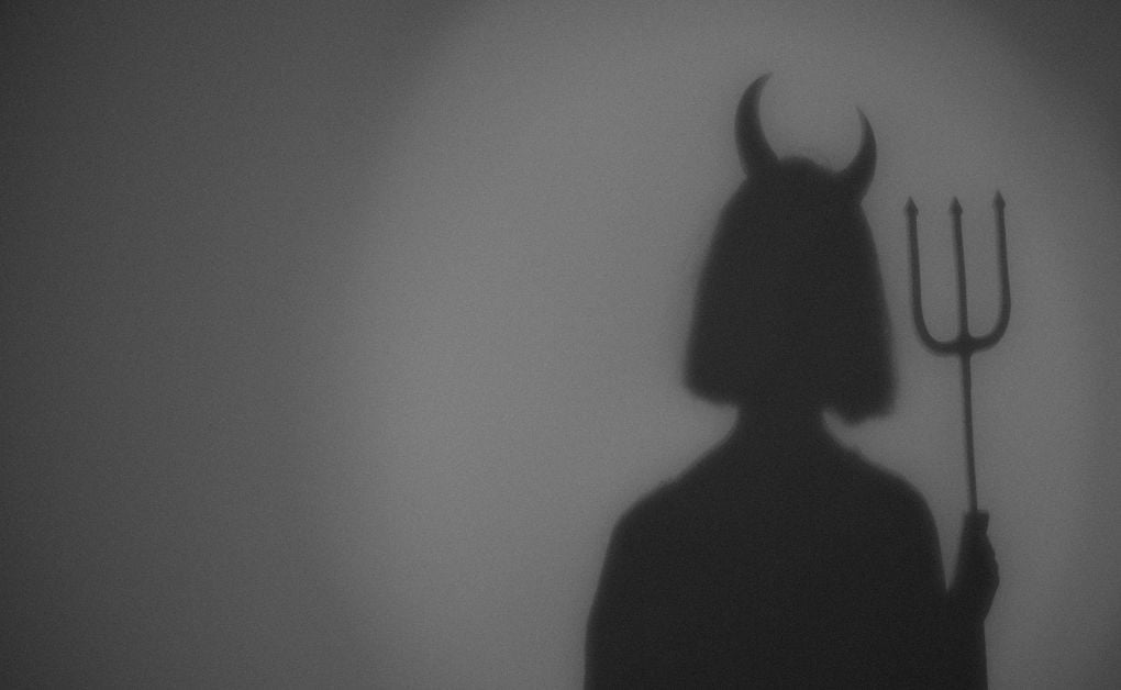 আল্লাহ-কেন-শয়তান-সৃষ্টি-করলেন