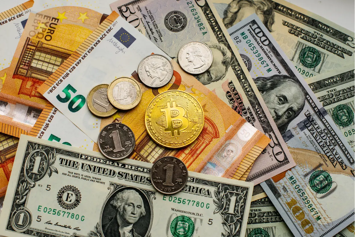 The History of Money, From Barter to Digital Currency~The History of Money: From Barter to Digital Currency~ইনফরমেশন বাংলা ডটকম~informationbangla.com