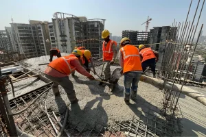 প্রবাস জীবনঃ কন্সট্রাকশন ওয়ার্কার
