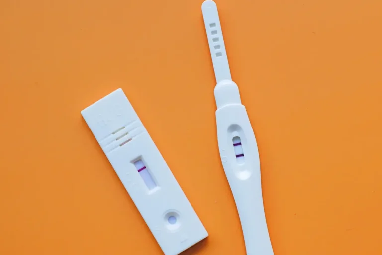 কখন সহবাস করলে বাচ্চা হবে বা হবে না, জেনে নিন