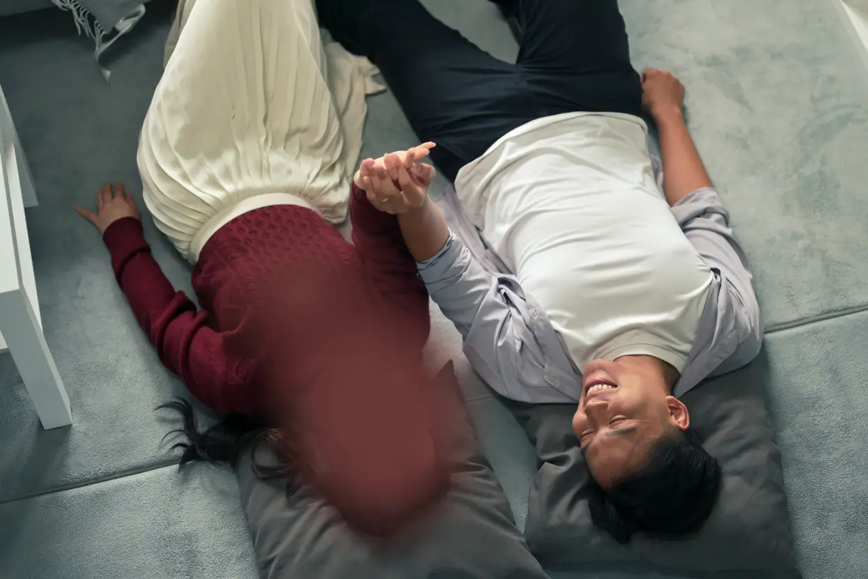 দাম্পত্য জীবনে শারীরিক ঘনিষ্ঠতা কেন এত গুরুত্বপূর্ণ, জানুন