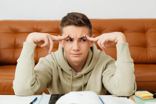 বিভিন্ন পরীক্ষা আসা কিছু গুরুত্বপূর্ণ Confusing Word