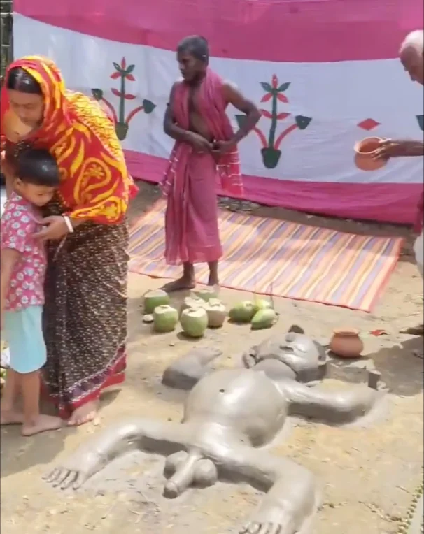 Hindu Religious Pooja Picture, Hindu penis puja photo, হিন্দু ধর্মের পূজার ছবি, হিন্দু পুরুষাঙ্গ পূজা~hinduism pictures, হিন্দু ধর্মের ছবি, Sanatani Hindu Gods Photo, সনাতনী হিন্দু ধর্মের ভগবান দেবতা দেবদেবীর ছবি~InformationBangla.com~ইনফরমেশন বাংলা ডটকম
